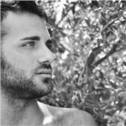 Docente di ruolo impartisce lezioni private di latino, greco e discipline umanistiche